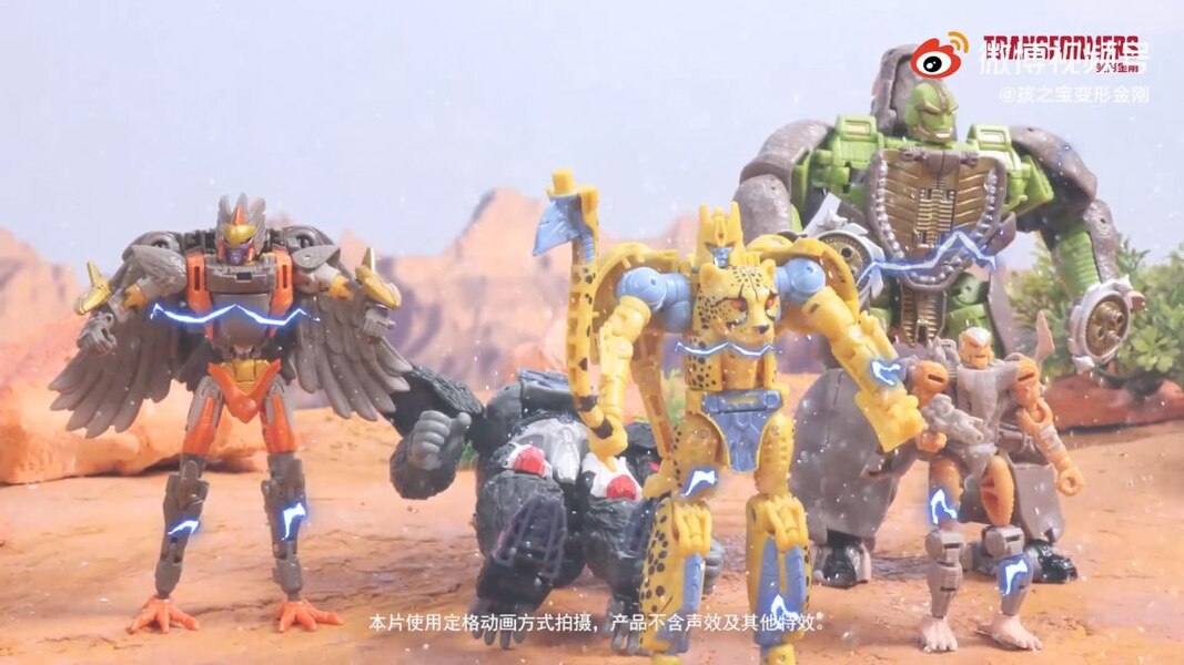Transformers WFC Kingdom Stop Motion Maximals Vs The Predacons Stop Motion  (21 of 35)
